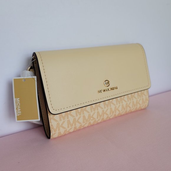 MICHAEL KORS Jet Set Charm Signature Colorblock LG Flap Phone Wristlet/Wallet ⭐ - Picture 3 of 16